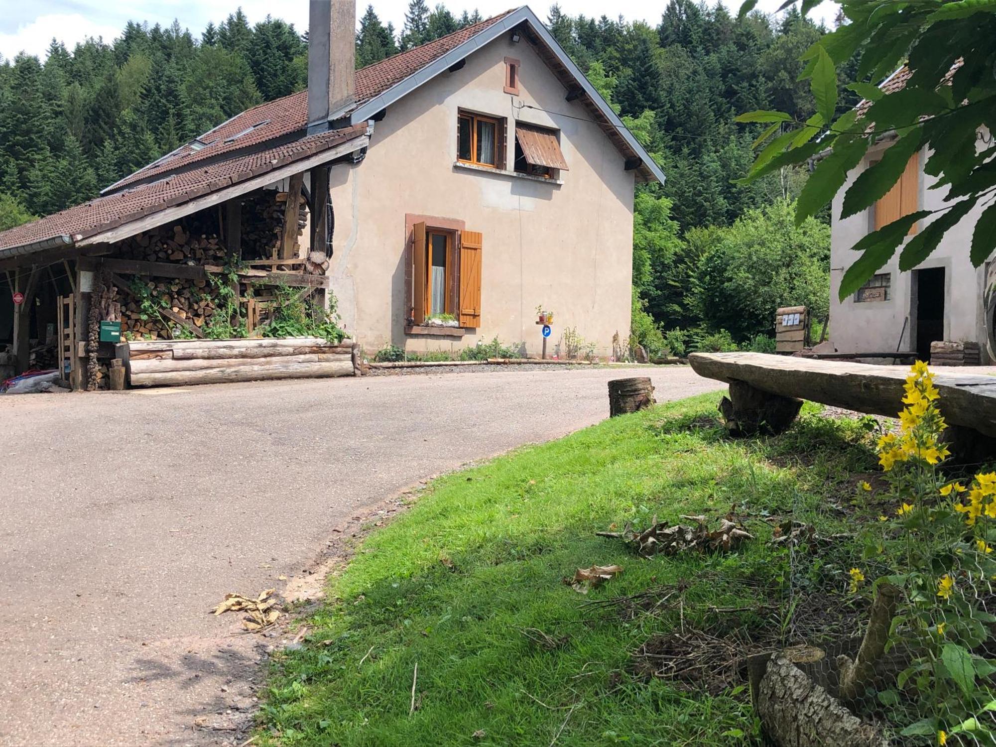 A L'Oree De Soi - Maison Forestiere De La Soie - Eco Gite, Chambres D'Hotes, Camping Au Pied Des Vosges Saint-Sauveur  Екстер'єр фото